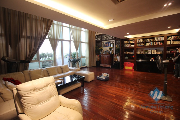 High quality penthouse for rent in Ciputra, Tay Ho, hanoi